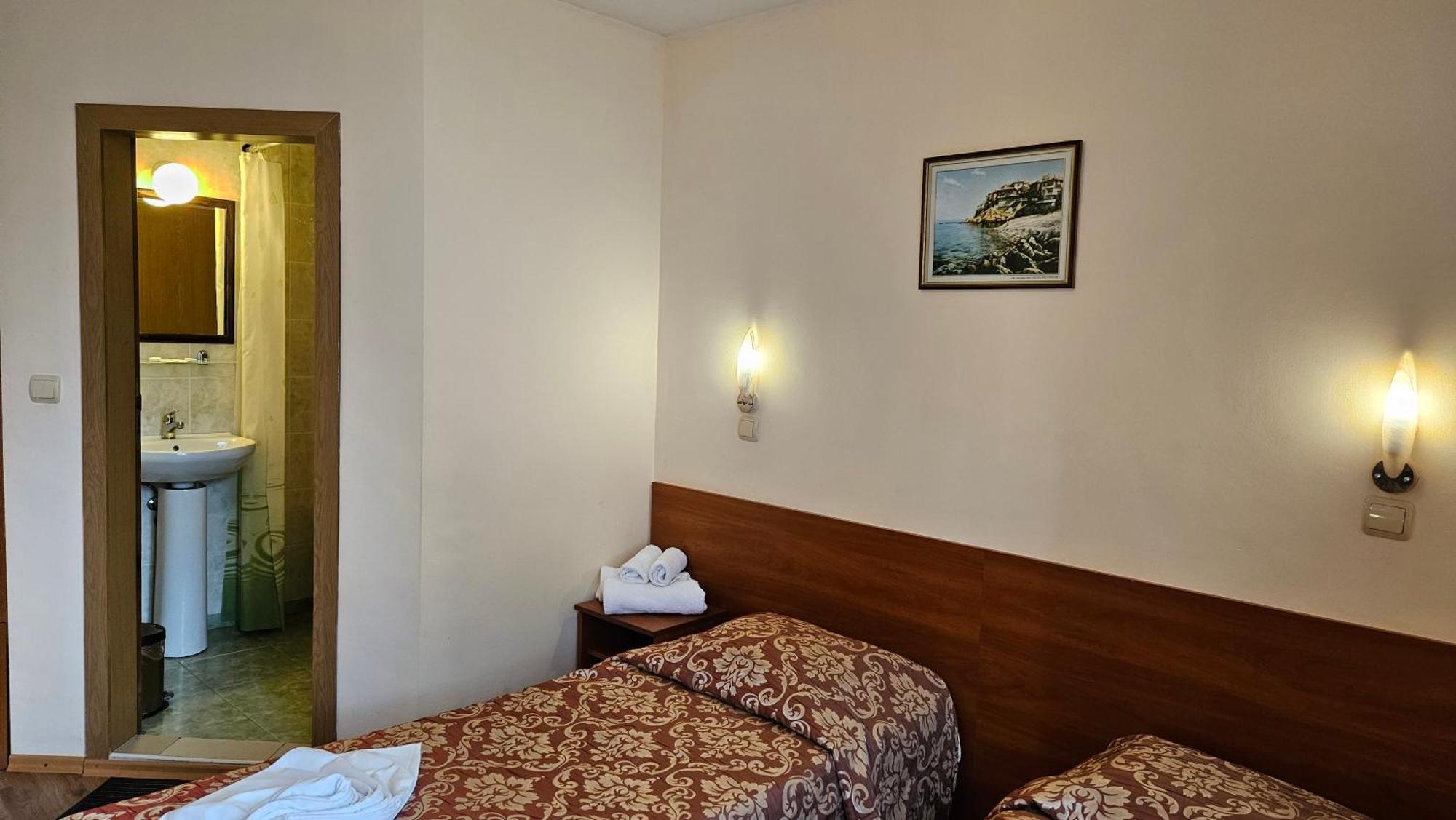 Caprice Family Hotel Várna Kültér fotó